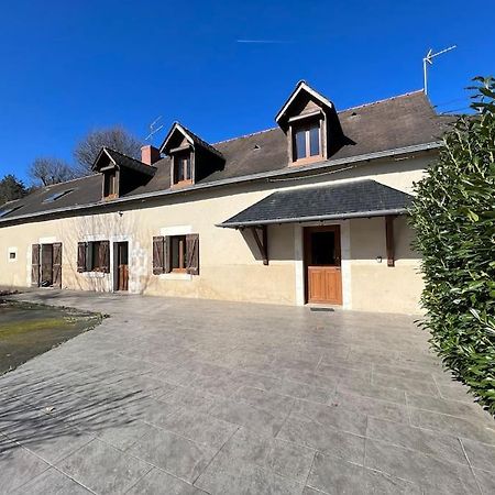 Le Cabaret Paisible Avec Piscine Villa Montierchaume Exteriör bild